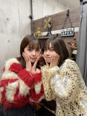 Fuka Koshiba Instagram - えっと、妹ちゃんです🙈🫶

妹ちゃんがね、
念願だったアイラッシュサロンをオープンする事になりました☺︎✨✨

お店の名前は
「eyelash salon Stella」😊

頑張って準備してたの見てたから
いよいよかぁと
自分ごとのようにドキドキしております🥺

3月5日からオープンなので
ご興味ありましたらぜひ♪