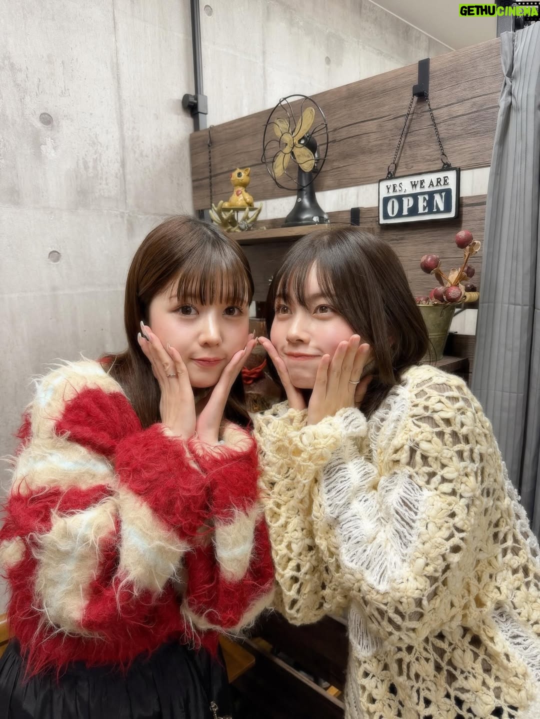Fuka Koshiba - 136.7K Likes - えっと、妹ちゃんです🙈🫶

妹ちゃんがね、
念願だったアイラッシュサロンをオープンする事になりました☺︎✨✨

お店の名前は
「eyelash salon Stella」😊

頑張って準備してたの見てたから
いよいよかぁと
自分ごとのようにドキドキしております🥺

3月5日からオープンなので
ご興味ありましたらぜひ♪