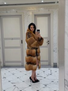 Gabbriette Most Liked Photos and Posts