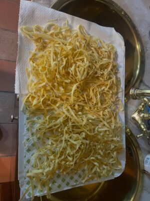 Gaia Instagram - Limoni bilaterali, pasta fresca e fashion week.