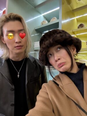 Gia Kim Instagram - Very short but very sweet weekend reunion in Paris avec mon frère 🥰🤍 It may seem as though sometimes actors’ lives must always be glamorous. It is not. Yes we’ll share the glamorous parts more as a part of our jobs but it’s one day out of 365 and sometimes it’s enjoyable, but at the end of the day it’s mostly work. But boy am I thankful when I can share them with my brother. Even when he can be a little 😈💩. I love growing old with him and watching him make mistakes and grow from them too. I don’t know how this Paris weekend dump turned into a sibling appreciation post but here we go. lol love you

Thank you for having us together at this fun show @wooyoungmi 🤍