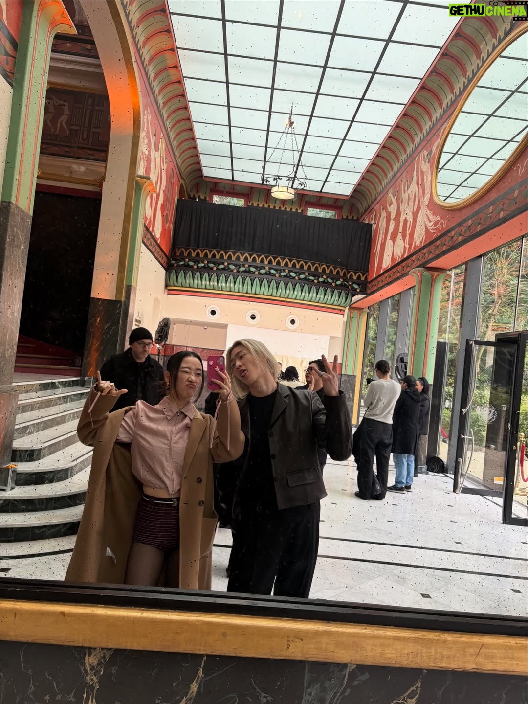 Gia Kim - 291.8K Likes - Very short but very sweet weekend reunion in Paris avec mon frère 🥰🤍 It may seem as though sometimes actors’ lives must always be glamorous. It is not. Yes we’ll share the glamorous parts more as a part of our jobs but it’s one day out of 365 and sometimes it’s enjoyable, but at the end of the day it’s mostly work. But boy am I thankful when I can share them with my brother. Even when he can be a little 😈💩. I love growing old with him and watching him make mistakes and grow from them too. I don’t know how this Paris weekend dump turned into a sibling appreciation post but here we go. lol love you

Thank you for having us together at this fun show @wooyoungmi 🤍
