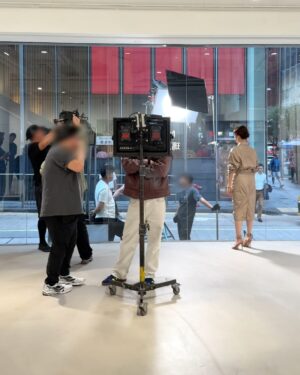 Gigi Lai Chi Instagram - It’s been a long time since I faced the camera. Hearing “Action” took me back to the days of filming over a decade ago, and it felt both familiar and wonderful 🥰Even though it was just a one-minute shoot, looking back on the whole process, it still feels incredibly wonderful and unforgettable. Thank you to the Hong Kong Tourism Board and Tatler China for this invitation curated by the team, Thanks to all the staff for their hard work in makeup and shooting. 👍 It was a pleasure to collaborate with everyone and to contribute to the development of tourism and art in Hong Kong 💪 Hong Kong is a city full of creativity and artistic spirit. I look forward to everyone coming here to experience art, enjoy life, and hope you can personally feel the unique charm of this city. 🙏

#Tatler #HongKong #Art #welcometohongkong #discoverhongkong