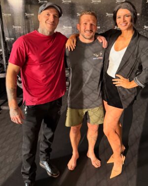 Gina Carano Instagram - Today was 🥹….
AHHmazing. ♥️
@mikebisping @khalilrountree @tjdillashaw @dasoulassassin 
@bigwoodmma702
@jaxxonpodcast