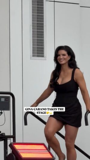 Gina Carano Instagram - @ginajcarano takes the stage⭐️😮‍💨

TUNE IN NOW LIVE ON MVP & NETFLIX’S YOUTUBE CHANNEL📺

——— 
Saturday, May 16th
LIVE only on Netflix
Intuit Dome - Los Angeles, CA
#RouseyCarano #NgannouLins