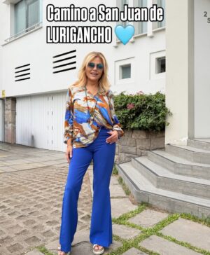 Gisela Valcárcel Instagram - Hoy estuve en el distrito de “San Juan de Lurigancho” , fui invitada , con motivo de la celebración del “Día de la Mujer” y he quedado agradecida y encantada , gracias por la invitación .
Les pido que miren el video , está en la 3ra …,cómo no quererlas🧡🧡🧡 Se la saben !!! Lo máximo 😍
Graciassss.