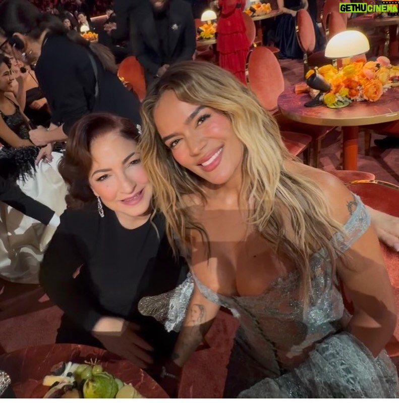 Gloria Estefan - 19.9K Likes - Moments at the @grammys Congratulations to all the winners and nominees tonight!! 🎶👏🎶👏🎶👏 Momentos en los @grammys ¡¡Felicidades a todos los ganadores y nominados esta noche!! 🎶👏🎶👏🎶👏