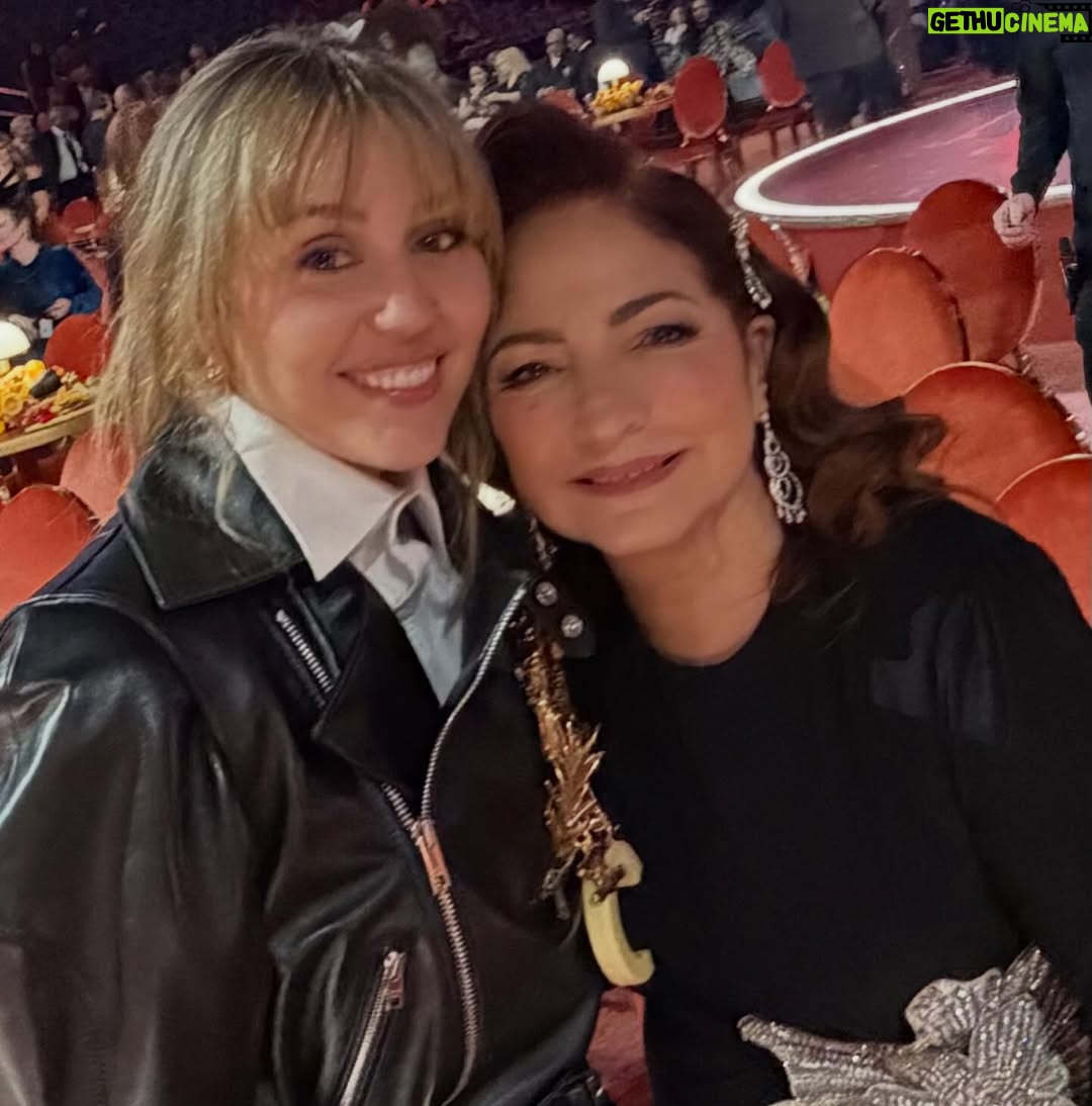 Gloria Estefan - 19.9K Likes - Moments at the @grammys Congratulations to all the winners and nominees tonight!! 🎶👏🎶👏🎶👏 Momentos en los @grammys ¡¡Felicidades a todos los ganadores y nominados esta noche!! 🎶👏🎶👏🎶👏