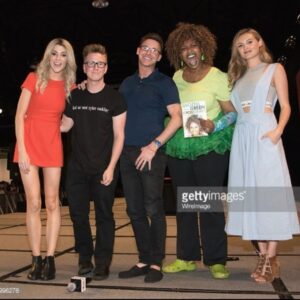 Glozell Green Instagram - I heard 2026 is the new 2016. In 2016, my daughter was born, I won a Streamy Award, released my book, starred in the Trolls movie, interviewed Hillary Clinton… the list goes on. Here’s to a great 2026! Xoxo, GloZell 💚