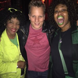 Glozell Green Instagram - I heard 2026 is the new 2016. In 2016, my daughter was born, I won a Streamy Award, released my book, starred in the Trolls movie, interviewed Hillary Clinton… the list goes on. Here’s to a great 2026! Xoxo, GloZell 💚