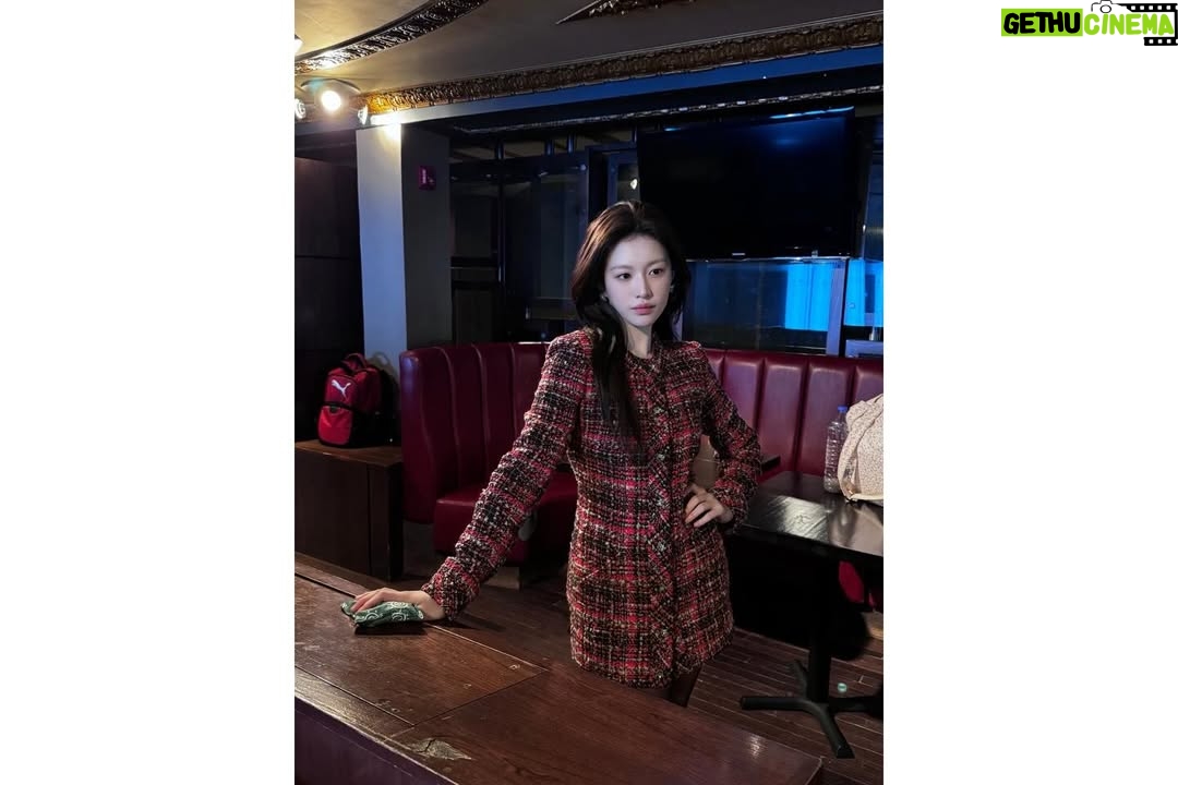 Go Youn-jung - 2.8 Million Likes - 💃🧟‍♀️🤫😈🪓🖤