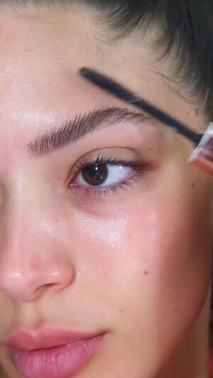 Graciely Junqueira Instagram - O ano é 2026 e você finalmente começou a fazer skin care 🫧🧴💕