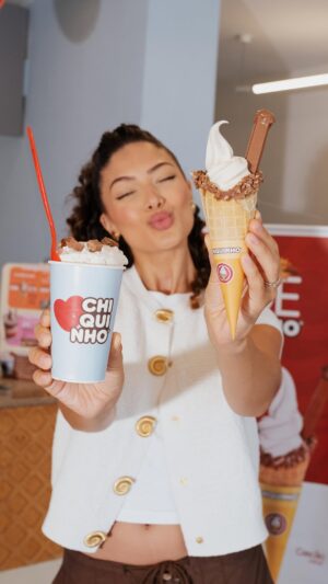 Graciely Junqueira Instagram - Seu momento de pausa pede por Chiquinho, ainda mais agora com os lançamentos Cascão feito com KitKat®️ e o Shake Mix®️ feito com KitKat®️.
 
Cremosidade e crocância juntas pra você sentir o sabor e viver o momento
 
#Publicidade