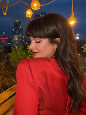 Griselda Siciliani Instagram - Hermosa noche en los premios del cine y las series ❤️💄🧯🐞📌🌶️☎️🧲💋
Celebrando ENVIDIOSA!!!!!

@stellamccartney 
@swarovski_argentina 
@lachicadelosstilettos 
@rfgstylecoaching 
@rominagiangreco 
@nanogmd