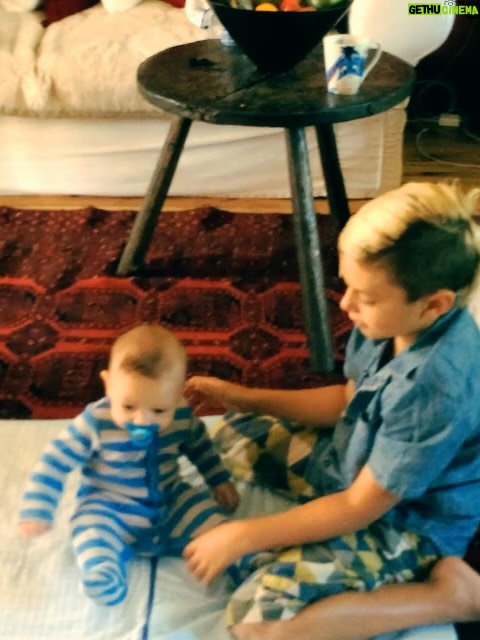 Gwen Stefani - 117.1K Likes - happy birthday my baby Apollo. I thank GOD for u everyday. love u sooo much 🤍🙏