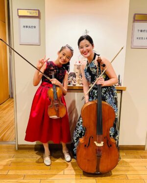 HIMARI Instagram - I played the Brahms piano quintet💓
This member is the best👍😍
#violin #concert #brahms #reruit #violinist
#music #risahokamura #himari #kaitokobayashi #canonshibata #sakiishida
#kioihall #tokyo #fun #classic