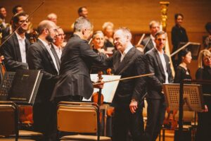 HIMARI Instagram - THANK YOU! TOKYO🇯🇵🇨🇭
ORCHESTRE
DE LA SUISSE
ROMANDE
ASIA TOUR 2025
JONATHAN NOTT, CONDUCTOR
HIMARI, VIOLIN
WED. JULY 9
SUNTORY HALL
ジョナサン・ノット指揮
スイス・ロマンド管弦楽団
HIMARI(ヴァイオリン)
2025年7月9日(水)19:00
サントリーホール
..............
ORCHESTRE
DE LA SUISSE
ROMANDE
ASIA TOUR 2025
JONATHAN NOTT, CONDUCTOR
YANG IN MO, VIOLIN
GEORGE LI, PIANO
MICHIAKI UENO, CELLO
HIMARI, VIOLIN
BEIJING
THU. JULY 3
NATIONAL CENTRE FOR THE PERFORMING ARTS
SEOUL
SAT. JULY 5
SUN. JULY 6
LOTTE CONCERT HALL
KANAGAWA
TUE. JULY 8
MUZA KAWASAKI SYMPHONY HALL
TOKYO
WED. JULY 9
SUNTORY HALL
KYOTO
FRI. JULY 11
KYOTO CONCERT HALL
TOTTORI
SAT. JULY 12
TORIGIN CULTURAL CENTER RIKA HALL
AICHI
SUN. JULY 13
AICHI PREFECTURAL ART THEATER
#jonathannott #osr #orchestredelasuisseromande #michiakiueno #himari #ジョナサンノット #ノット #スイスロマンド管弦楽団 #上野通明
@osrorchestre @michiaki_ueno @himariviolin.official
📸 @nishimaki_tkmi