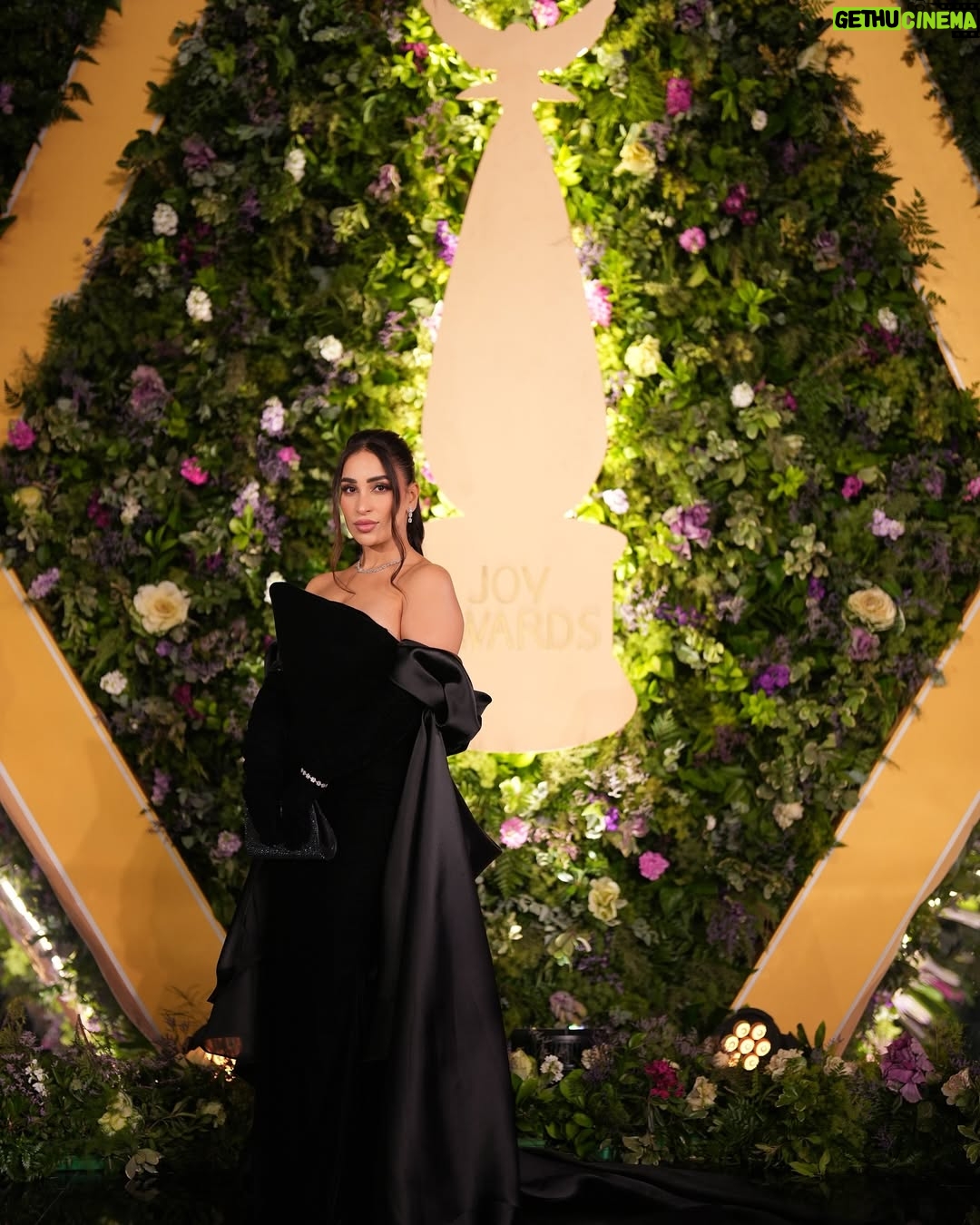Hagar El Ebiary - 871 Likes - From the exceptional day @joyawards 
I had a lovely outstanding night 
Thanks to the excellency @turkialalshik 🙏🏻 

Photos by the special : @maudsakri 
 
Styled by : @hanaalmezian 
Hair by @mina_adel92 
Makeup : @hanoobeauty 
Dress by : @emara.couture 
@glamour.jewellery