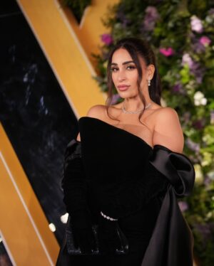 Hagar El Ebiary Instagram - From the exceptional day @joyawards
I had a lovely outstanding night
Thanks to the excellency @turkialalshik šš»
Photos by the special : @maudsakri
Styled by : @hanaalmezian
Hair by @mina_adel92
Makeup : @hanoobeauty
Dress by : @emara.couture
@glamour.jewellery