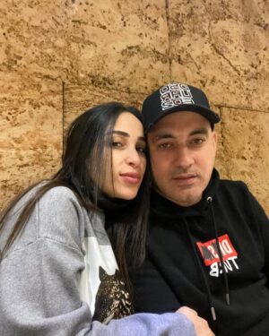 Hagar El Ebiary Instagram - كل سنة و انت حبيبي و صاحبي الوحيد ❤️❤️❤️❤️❤️
كل سنة و انت ناجح و فرحانة بيك ❤️❤️❤️❤️❤️
كل سنة و انت اجدع و ارجل واحد في الدنيا ❤️❤️❤️❤️❤️
كل سنة و انت سندي و ضهري و حياتي كلها ❤️❤️❤️❤️❤️
بحبك 😘