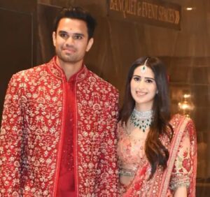 Harshdeep Kaur Instagram - Heartiest congratulations to the lovely couple @arjuntendulkar24 & @saaniyachandhok 💕 Celebrated with some very special people!
#ArjunWedsSaaniya #arjuntendulkar #sachintendulkar