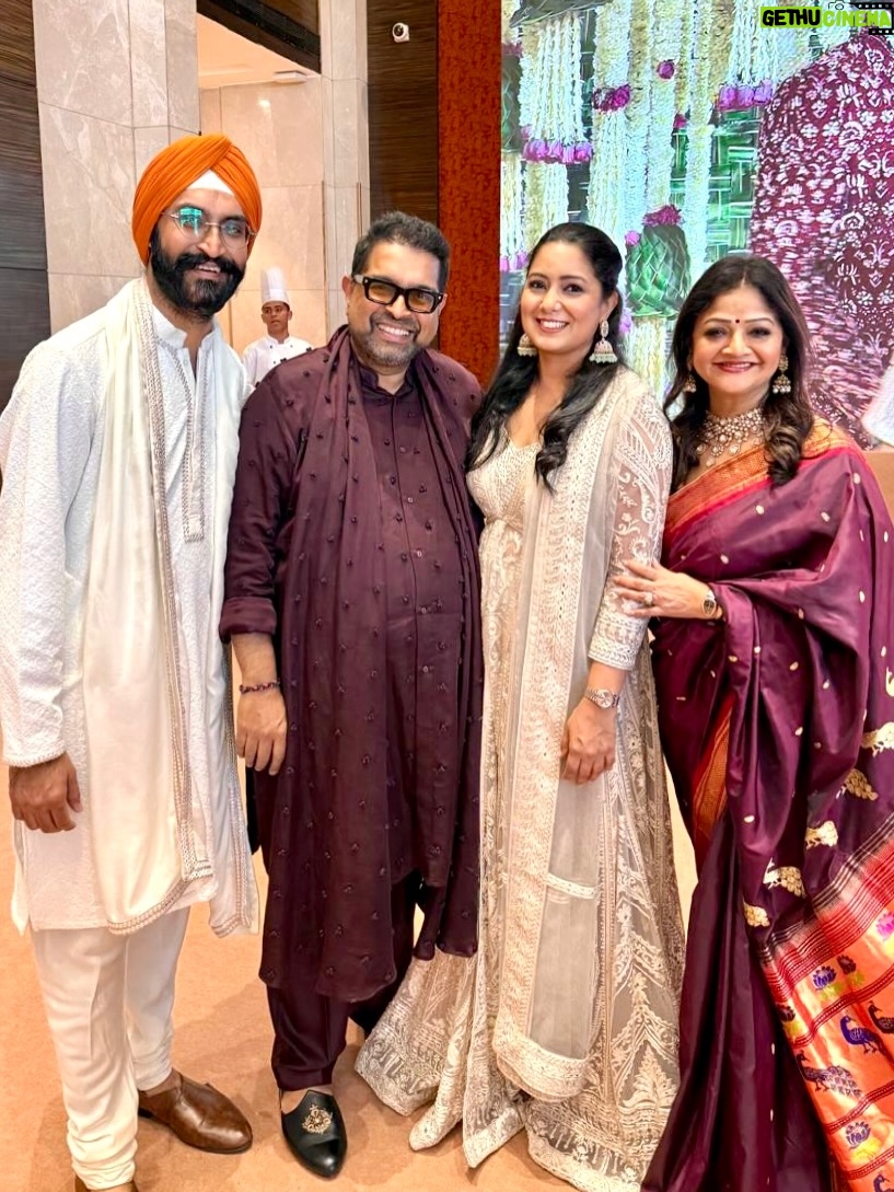 Harshdeep Kaur - 65.6K Likes - Musical Maahaul at #ArjunWedsSaaniya 🎵✨

With Legends @asha.bhosle @shankar.mahadevan @sonunigamofficial @aishwaryaraibachchan_arb @bachchan @sangeeta.mahadevan @mankeet_singh
