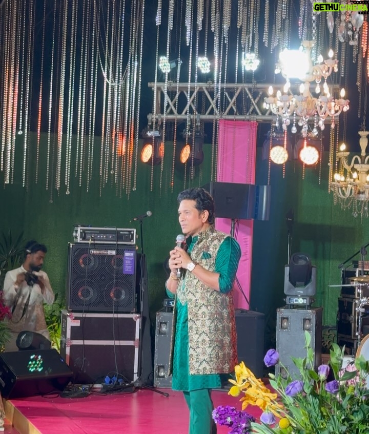 Harshdeep Kaur - 40.5K Likes - Love & Blessings to the most beautiful, simple & extremely graceful couple #ArjunTendulkar & #SaaniyaChandhok 💕

Congratulations to my dearest Anjali ji, Sachin Sir and Sara ✨Thank you for always being so warm, loving and welcoming. May God always bless your beautiful family!

#sachintendulkar #arjunsaaniyawedding #tendulkar