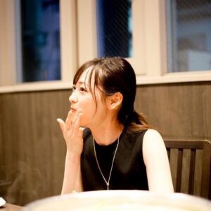 Haruka Fukuhara Instagram - .
2025年も
大変お世話になりました！
そしてありがとうございました！！

今年も周りの方の支えのおかげで、とってもとーっても幸せな一年でした♡
大好きな人たちとたくさん笑って、たくさんはしゃいで、楽しすぎたなぁ〜！
2025年も感謝感謝の一年です。
本当にありがとうございました！！
2026年もこんな私ですが、どうぞよろしくお願い致します☺️
来年も大好きなファンの皆さんとたくさんお会いできますように✨