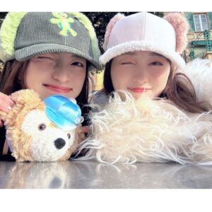 Haruka Fukuhara Instagram - .
2025年も
大変お世話になりました！
そしてありがとうございました！！

今年も周りの方の支えのおかげで、とってもとーっても幸せな一年でした♡
大好きな人たちとたくさん笑って、たくさんはしゃいで、楽しすぎたなぁ〜！
2025年も感謝感謝の一年です。
本当にありがとうございました！！
2026年もこんな私ですが、どうぞよろしくお願い致します☺️
来年も大好きなファンの皆さんとたくさんお会いできますように✨