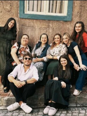 Hazal Subaşı Instagram - Son kez #Sahipsizler 🤍
İyi ki birlikteydik, hepinizi çok seviyorum.
📸🫶 @burcuyetis