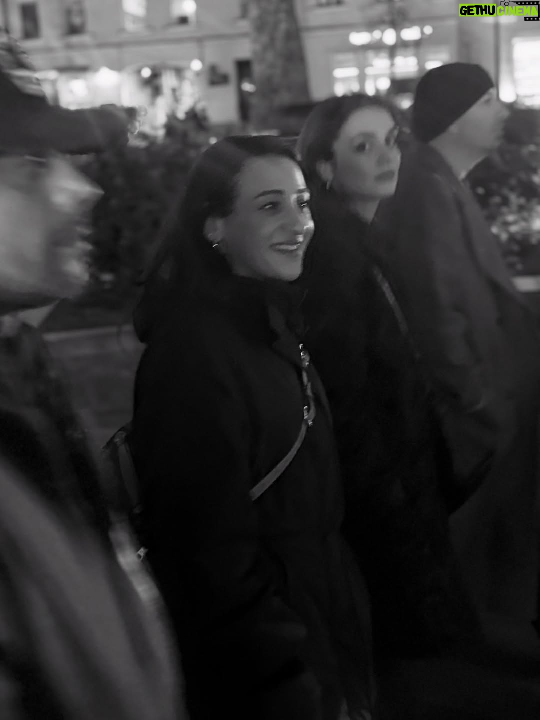 Hazal Türesan - 24K Likes - Offf sizi ve Tiflis’i çok seviyorum be❤️