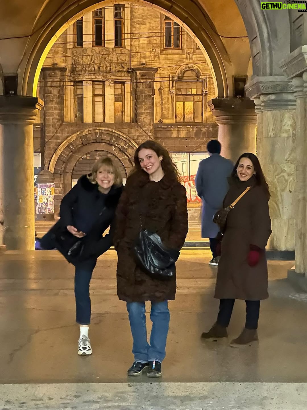 Hazal Türesan - 24K Likes - Offf sizi ve Tiflis’i çok seviyorum be❤️