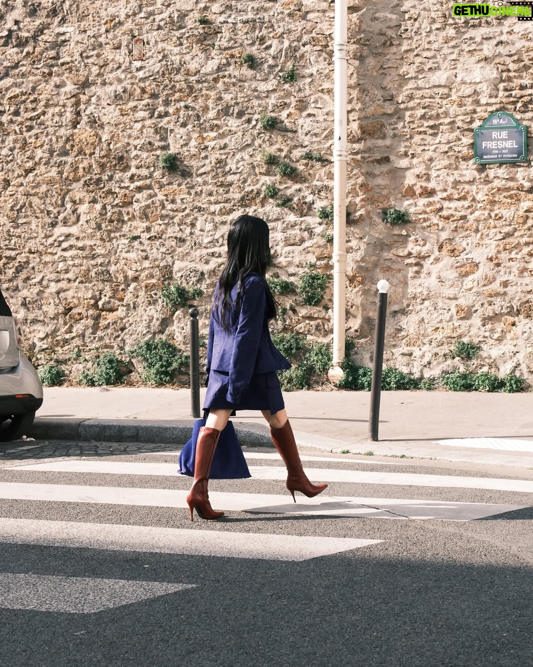 Heart Evangelista - 115K Likes - Fragments from fashion week 🤳 #PFW #ParisFashionWeek