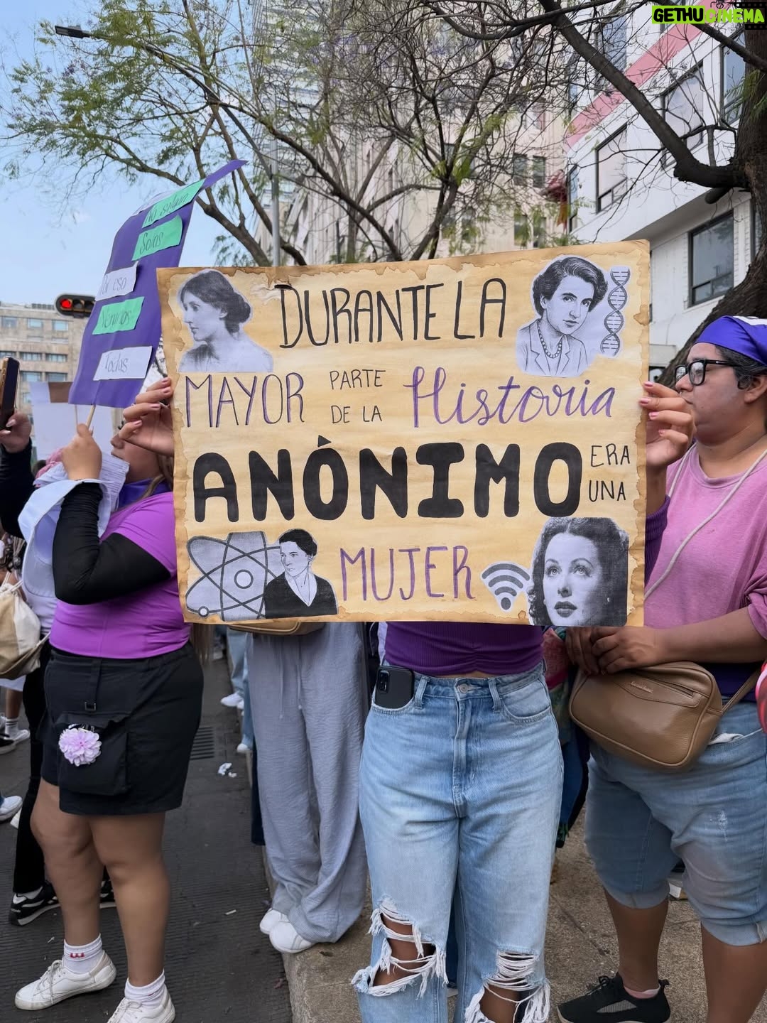 Herly RG - 113.7K Likes - Lo sanador que fue marchar con mi mamá 😭❤️‍🩹 que el privilegio no nos nuble la empatía, ¡MUJER ESCUCHA ESTA ES TU LUCHA! necesitamos seguir alzando la voz por ti, por todas, por nosotras 💜💚