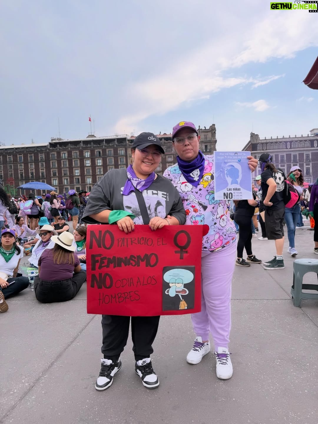 Herly RG - 113.7K Likes - Lo sanador que fue marchar con mi mamá 😭❤️‍🩹 que el privilegio no nos nuble la empatía, ¡MUJER ESCUCHA ESTA ES TU LUCHA! necesitamos seguir alzando la voz por ti, por todas, por nosotras 💜💚