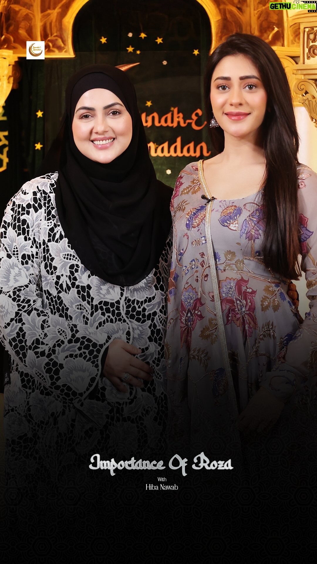 Hiba Nawab - 106K Likes - Assalamualaikum wa rahmatullahi wa barakatuh

Aaj Raunak e Ramzan Season 2 mein mere saath hain pyari si mehmaan Hiba Nawab. Bareilly ki yaadein, wahan ke Roze aur Iftari ka mahaul aur yahan ke Ramzan se uska farq, Hiba ne mere saath bohat hi pyaare andaaz mein share kiya.

Is dil se hui guftagu mein humne baat ki Roze ki ahmiyat par aur Ramzan ki roohaniyat par. Bareilly ki khaas Iftari, bachpan ki yaadein aur Ramzan ki woh meethi vibes jo Ramzan ko aur bhi khaas bana deti hain.

Aap sab ke saath yeh pyaari conversation share kar ke bohat khushi ho rahi hai.

Watch full episode on our YouTube channel link in bio

#RaunakeRamadan #SanaKhan #HibaNawab #RamzanMubarak