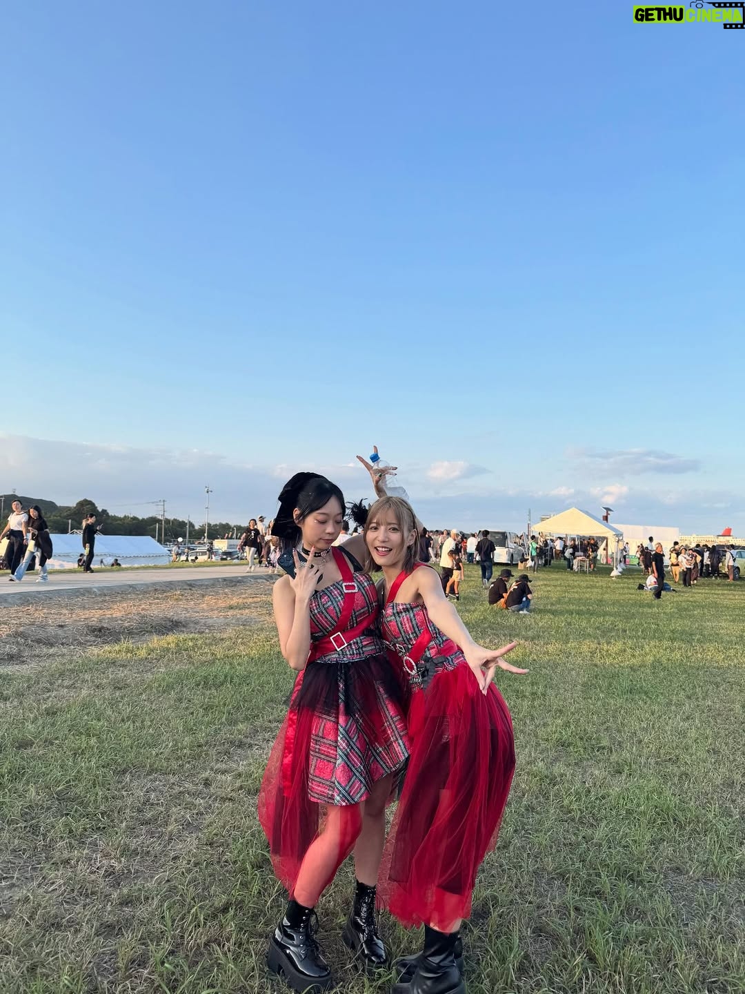 Hikaru Aoyama - 8.9K Likes - #大洗海上花火大会 
#千櫓祭 ありがとうございました！

初めてのブルーインパルス✈️
久しぶりの花火🎇
最高に楽しかったし感動しました💞☺️

sherbetとして出演できて最高で光栄です！
また来年も出れたらいいな🫶

本当にありがとうございました❣️
