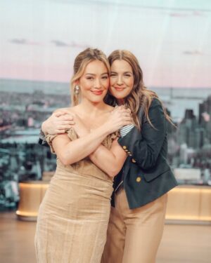 Hilary Duff Instagram - thank you for having me @drewbarrymore @thedrewbarrymoreshow 🧡