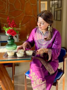 Actress Hina Khan HD Photos and Wallpapers February 2026