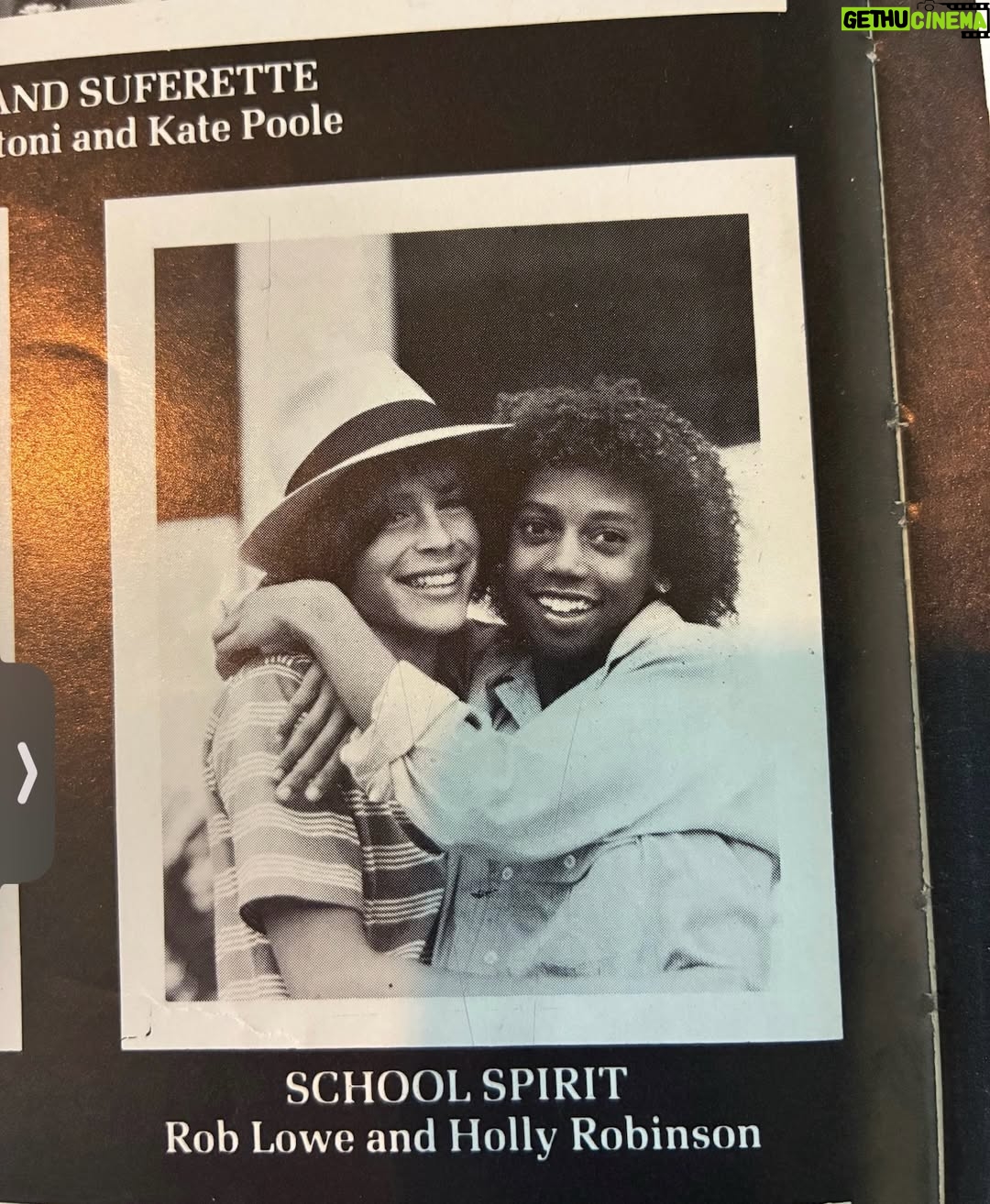Holly Robinson Peete - 34.9K Likes - Happy Birthday to my buddy of…. Gulp…50 years!! 🤯🤯🤯Friends since 7th grade omggggg! From french class to the talent shows to marriage kids- to rooting for our Dodgers- and so much in between! So glad our friendship has endured the test of many seasons… whewww the stories we got 😅😅 Love you @roblowe 🎂 🎉
(By the way this song was a hit back in jr high! Float on, baby!)