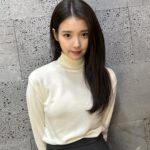 IU