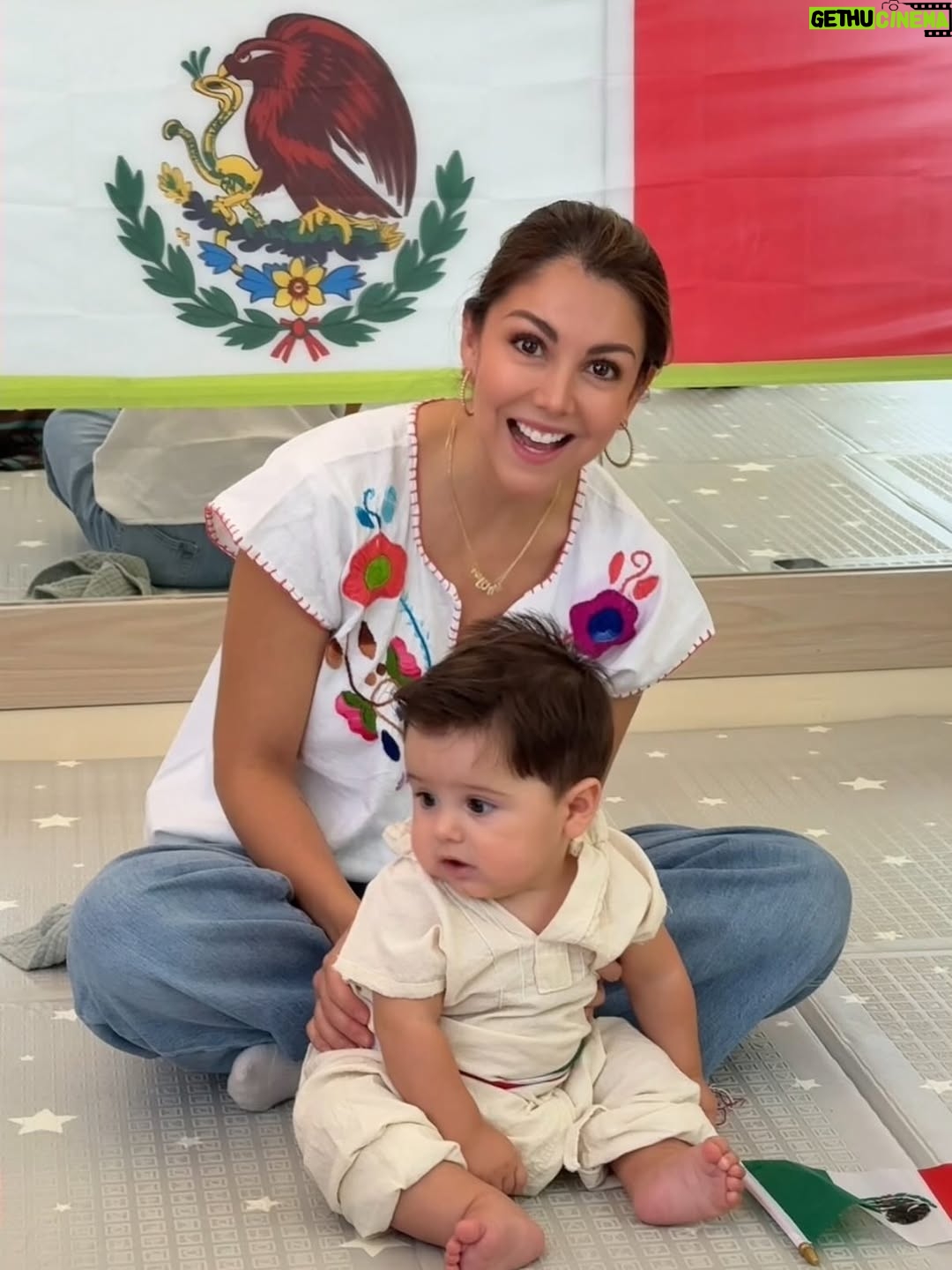 Ilean Almaguer - 36.3K Likes - 41 baby!!! 🥳✨🥂
Este año no fue glamour.
Fue lactancia, desvelo y amor.

Fue sostener vida
y volver a nacer.

Cumplí años
más plena
de lo que alguna vez supe pedir.

Gracias a todos por sus lindos mensajes y todo su amor 🙏🏼💕✨

#birthdaygirl #happy #blessed