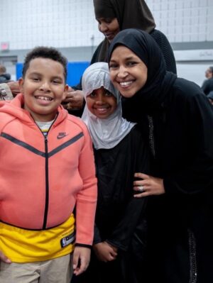 Ilhan Omar Instagram - Minnesota strong ❤️