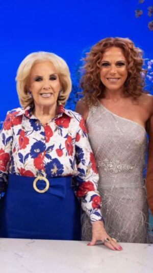 Iliana Calabró Instagram - Feliz cumple reina! La reina de toda Argentina! Felices 99 @mirthalegrand 🎂🎂❤️🌈🥳 te quiero!!!! A seguir disfrutando como solo vos sabes hacerlo!
#mirthalegrand #lachiquicumple99 #mirtha