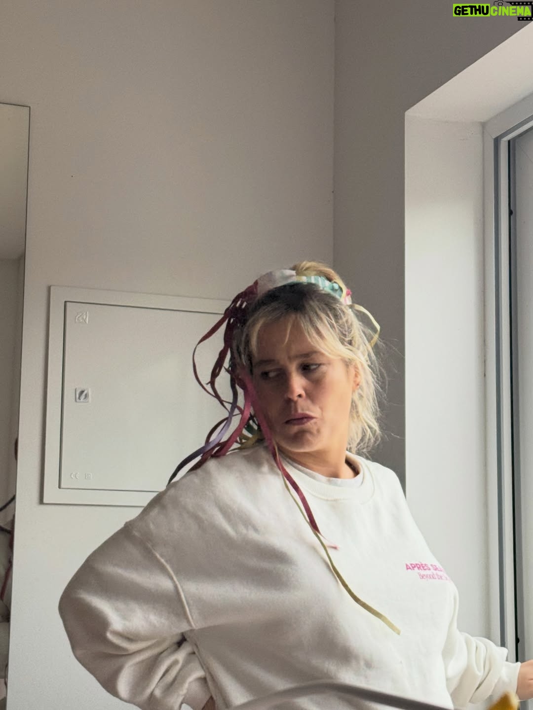 Inês Aires Pereira - 47.1K Likes - Gravidez é glamour!