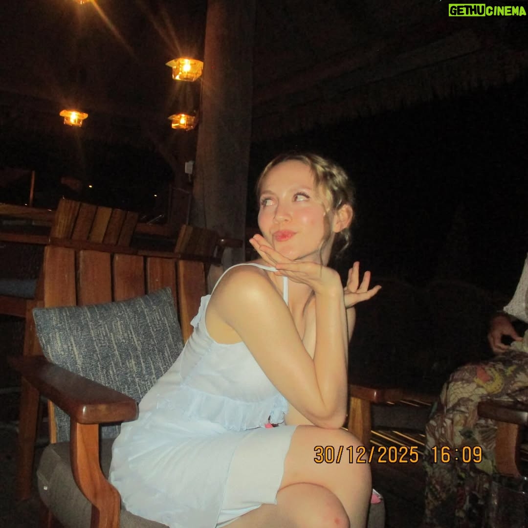 Iris Apatow - 173.6K Likes - 2026 bitchezz