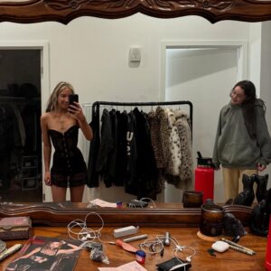 Isabel LaRosa Instagram - i’m 21 now and i’m not sure what to post so here are some random things i never posted from when i was young… love you guys
