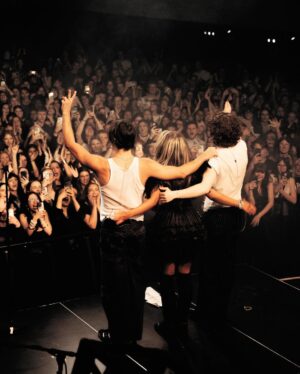 Isabel LaRosa Instagram - sooo like what’s our fanbase name