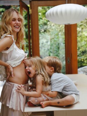 Isabella Scherer Instagram - oooops… I did it again 🤰🏼✨