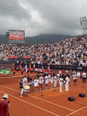Isadora Cruz Instagram - Final do Rio Open com @rolex obrigada pelo convite! 🤍🎾 Foi incrível presenciar mais uma vitória pro Brasil e sentir como o esporte sempre nos une e emociona. Parabéns @joaoffonseca & @marcelomelo83 🇧🇷 @rioopenoficial